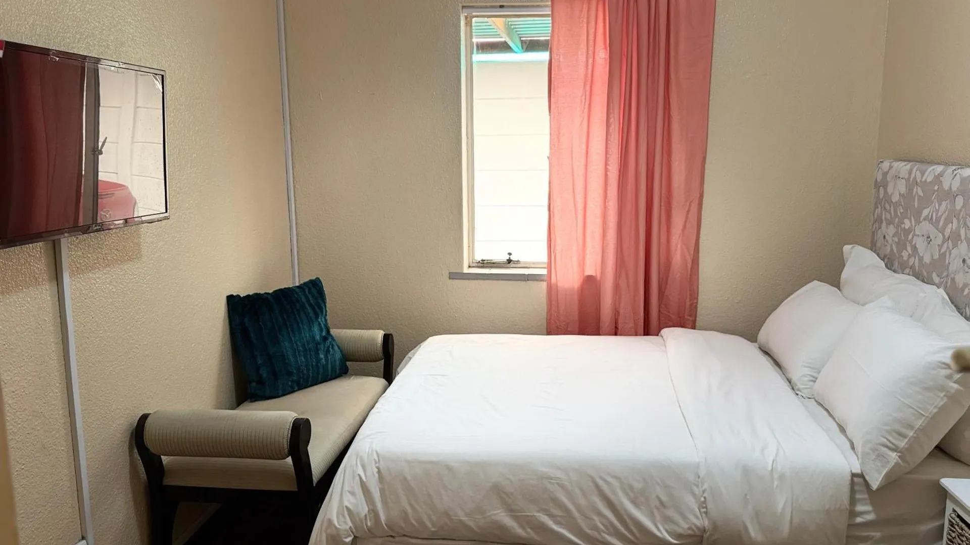 Miches House Otel Cape Town 0*,  Güney Afrika